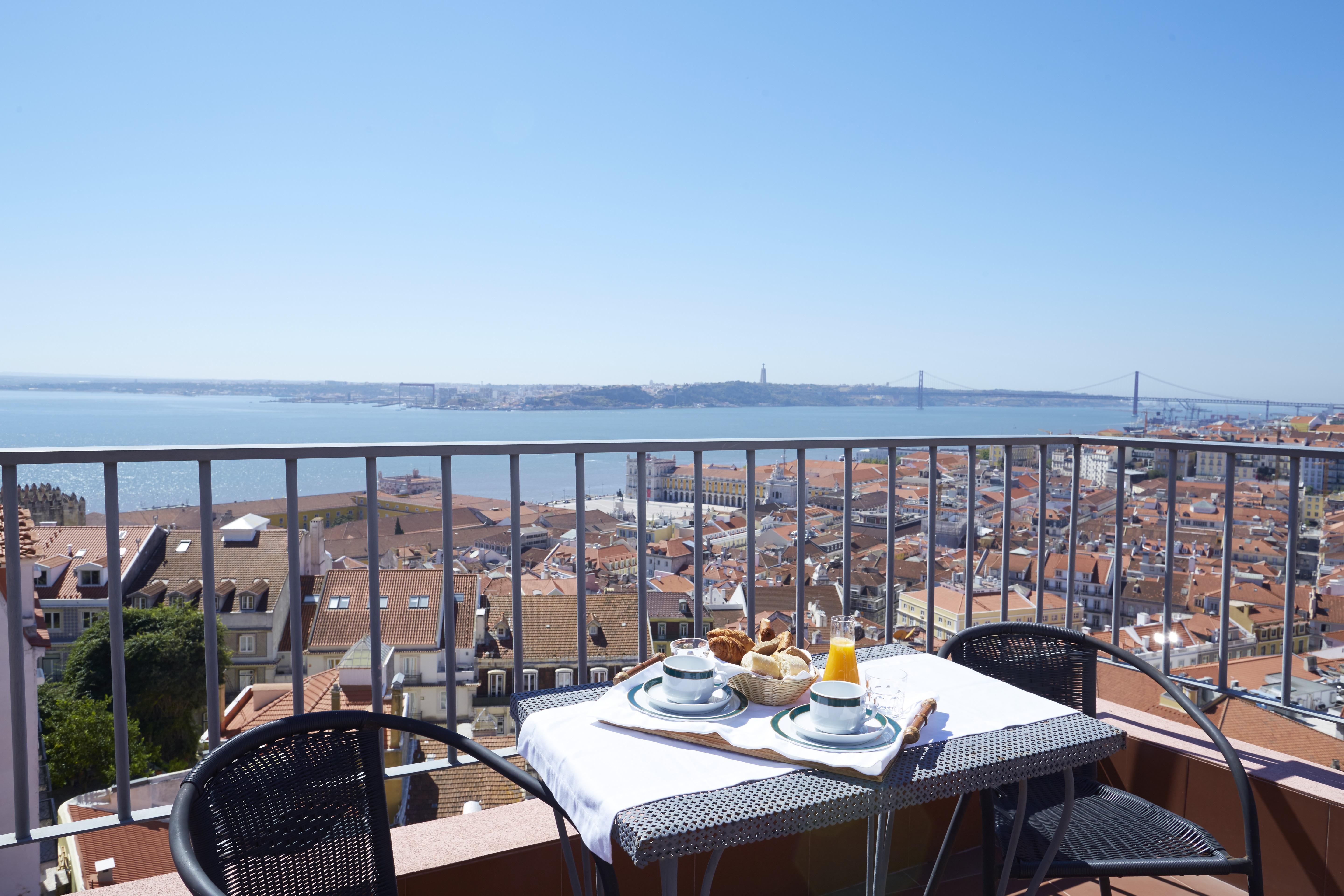 Hotel Solar Dos Mouros Lissabon Exterior foto