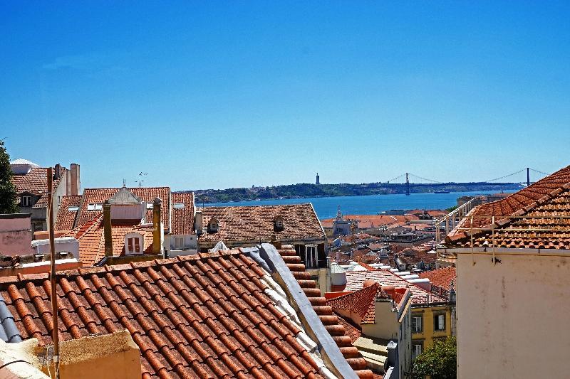 Hotel Solar Dos Mouros Lissabon Exterior foto